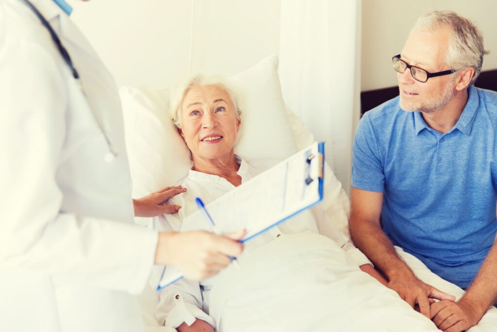 femme senior hospitalisée